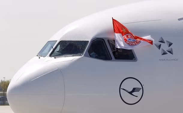Lá cờ chiến thắng của Bayern bay phất phới Lá cờ chiến thắng của Bayern bay phất phới