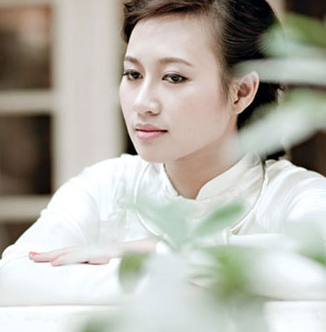 Ca sĩ Khánh Linh Ca sĩ Khánh Linh