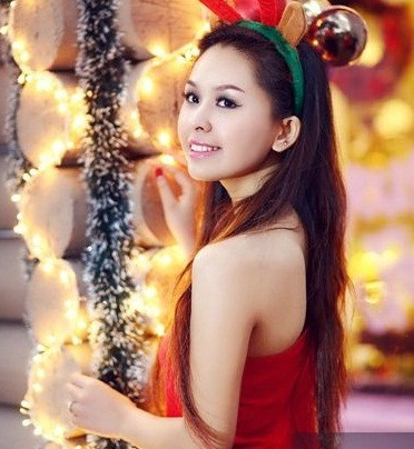 >>NGẮM NHAN SẮC MẶN MÀ CỦA HOA KHÔI PHẠM PHƯƠNG THẢO Vẻ đẹp ngọt ngào của hot girl Lilly Luta >> NHAN SẮC YÊU KIỀU CỦA CÁC NỮ DOANH NHÂN TƯƠNG LAI >> Hotgirl Thảo My "đốt cháy mùa đông" đón Noel >> HOTGIRL KHẢ NGÂN, BẢO TRÂN KHIẾN SAO HÀN PHẢI GHEN TỊ >> MISS CUXI VIỆT HUÊ KHOE DÁNG XINH >> Nữ sinh Học viện Hành chính hóa thân thành thôn nữ xinh đẹp >> HOA KHÔI SINH VIÊN YÊU KIỀU BÊN "NGỰA SẮT" >> Vẻ đẹp căng tràn của Hoa khôi Missteen Diễm Trang >>Những mỹ nhân từng học tại trường "nhà giàu" RMIT