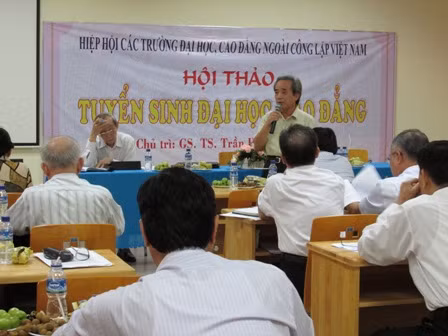 Buổi hội thảo ngày 20/12/2012 để lấy ý kiến của các trường ĐH-CĐ ngoài công lập khu vực phía Nam về tuyển sinh.