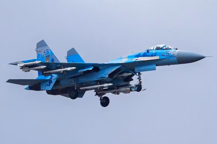 Máy bay chiến đấu Su-27 Ukraine