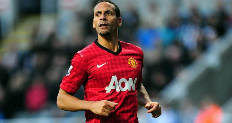 Rio Ferdinand thì tỏ ra dè dặt: “Mọi việc diễn ra ổn, nhưng chúng tôi không chơi quá hay và không quá ổn định. Chúng tôi không thể hiện mình là một tập thể mạnh như khả năng mà chúng tôi có thể đạt được, do đó mọi người vẫn sẽ cần phải cải thiện”.
