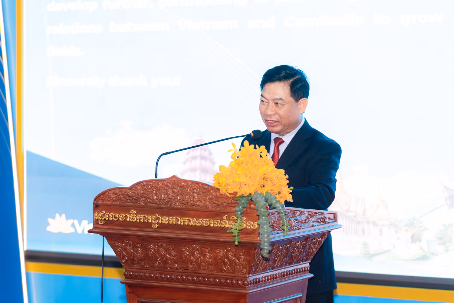 02-Đại sứ Nguyễn Huy Tăng phát biểu tại sự kiện .jpg