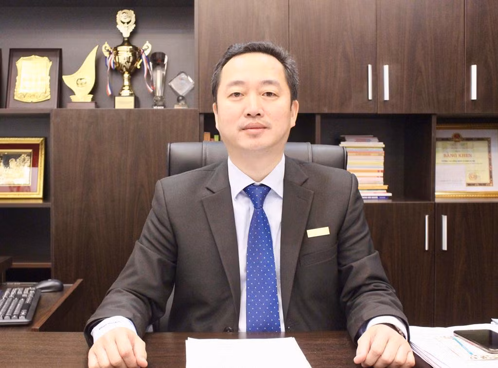 Tiến sĩ Đồng Văn Ngọc cho rằng: "Các cơ sở đào tạo nghề phải có trách nhiệm đào tạo cho người học cả trình độ văn hoá và đặc biệt là nghề nghiệp", Ảnh: Tiến sĩ Đồng Văn Ngọc cung cấp.