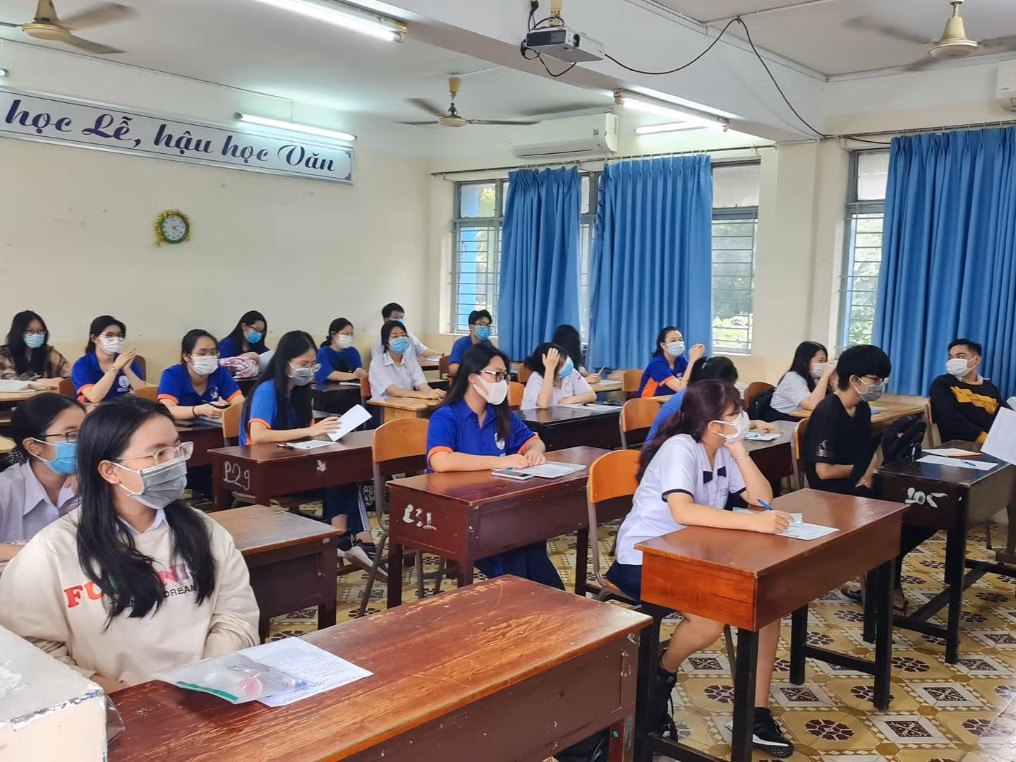 Thí sinh Thành phố Hồ Chí Minh tham dự kỳ thi năm 2021 (ảnh: P.L) Thí sinh Thành phố Hồ Chí Minh tham dự kỳ thi năm 2021 (ảnh: P.L)