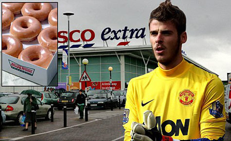 De Gea chỉ định quay ra xe lấy ví