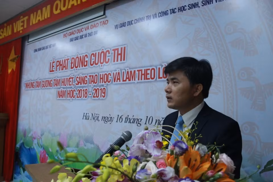 Ngày 16/10, tại Hà Nội, Báo Giáo dục và Thời đại tổ chức lễ phát động cuộc thi "Những tấm gương tâm huyết, sáng tạo học theo lời Bác” lần thứ II, năm học 2018- 2019.