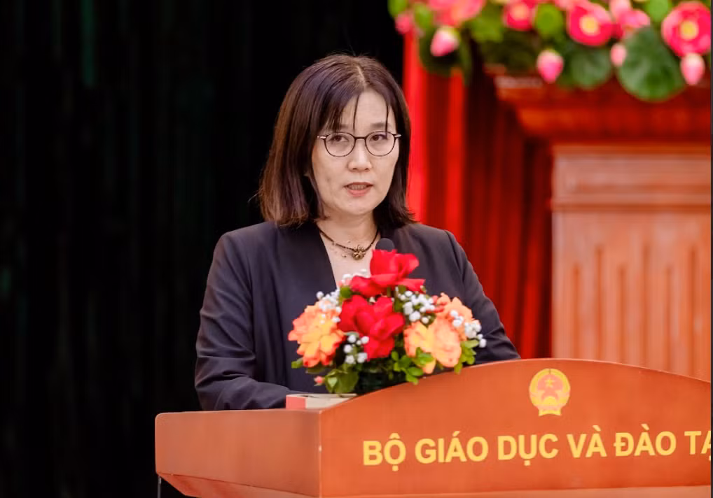 Thứ trưởng 2.PNG
