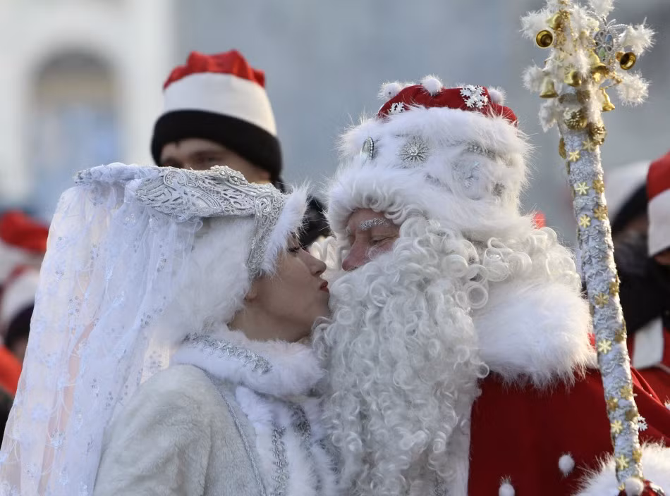 Ảnh không khí đón Giao Thừa, Năm mới 2012 tại Bishkek, Kyrgyzstan.