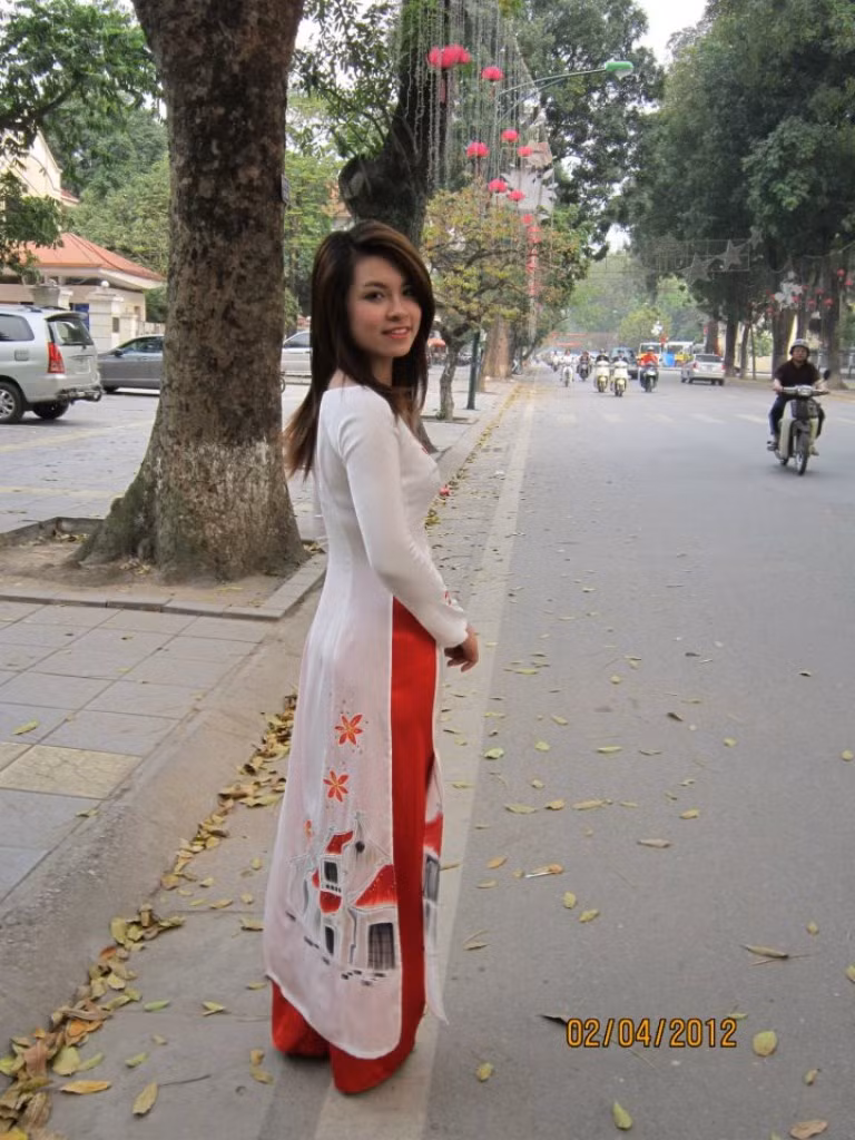 Bạn Đoàn Minh Ngọc sở thích múa đọc sách, chụp ảnh, nấu ăn.