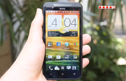 8. HTC EVO 4G LTE: HTC EVO 4G LTE gây ấn tượng với màn hình hiển thị tuyệt đẹp, máy ảnh siêu nhanh và truyền dữ liệu không giới hạn khiến nó trở thành sự lựa chọn hấp dẫn. 8. HTC EVO 4G LTE: HTC EVO 4G LTE gây ấn tượng với màn hình hiển thị tuyệt đẹp, máy ảnh siêu nhanh và truyền dữ liệu không giới hạn khiến nó trở thành sự lựa chọn hấp dẫn.
