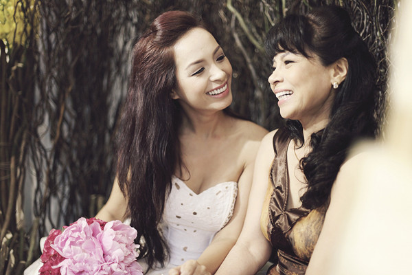 Thúy Hạnh và mẹ