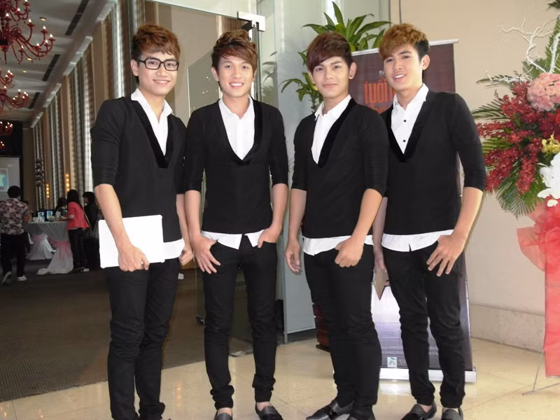 Nhóm nhạc V.Music.