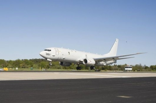 Máy bay tuần tra săn ngầm P-8A Poseidon Mỹ đã triển khai lần đầu tiên ở nước ngoài, địa điểm là Nhật Bản.