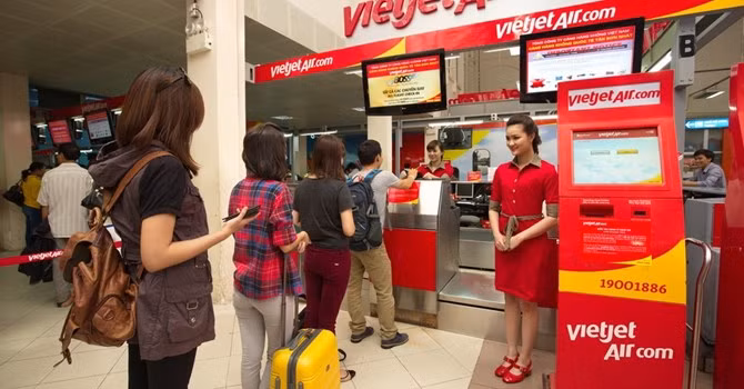 Cục trưởng Hàng không Lại Xuân Thanh đánh giá, sự cố lần này của VietJet Air chưa trực tiếp uy hiếp an toàn bay, do việc điều hành bay vẫn diễn ra bình thường, cơ trưởng thực hiện theo kế hoạch bay mà họ tưởng đó là đúng.