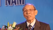 GS Trần Hồng Quân đắc cử Chủ tịch Hiệp hội các trường Đại học, Cao đẳng Việt Nam với 100% phiếu tán thành. Ảnh: Quốc Toản GS Trần Hồng Quân đắc cử Chủ tịch Hiệp hội các trường Đại học, Cao đẳng Việt Nam với 100% phiếu tán thành. Ảnh: Quốc Toản