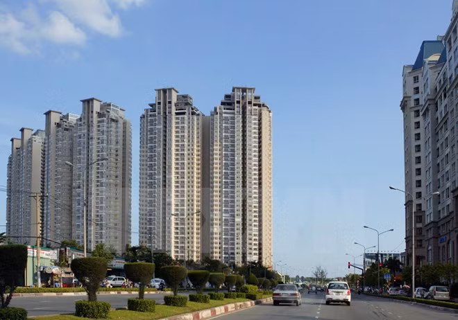 Thí điểm tăng cường phân cấp, ủy quyền cho UBND TP.Hồ Chí Minh, Chủ tịch UBND thành phố quyết định và chịu trách nhiệm cá nhân trước pháp luật. ảnh: TTXVN.