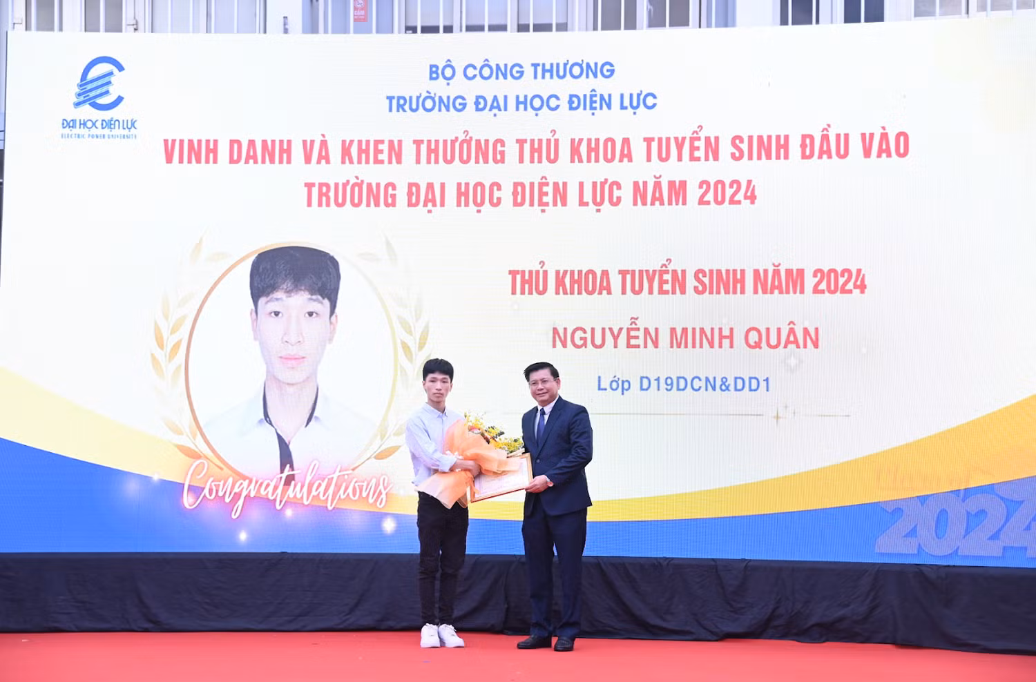 Em Nguyễn Minh Quân, lớp D19DCN&amp;DD1, Khoa Kỹ thuật điện, thủ khoa tuyển sinh 2024 Trường Đại học Điện lực.