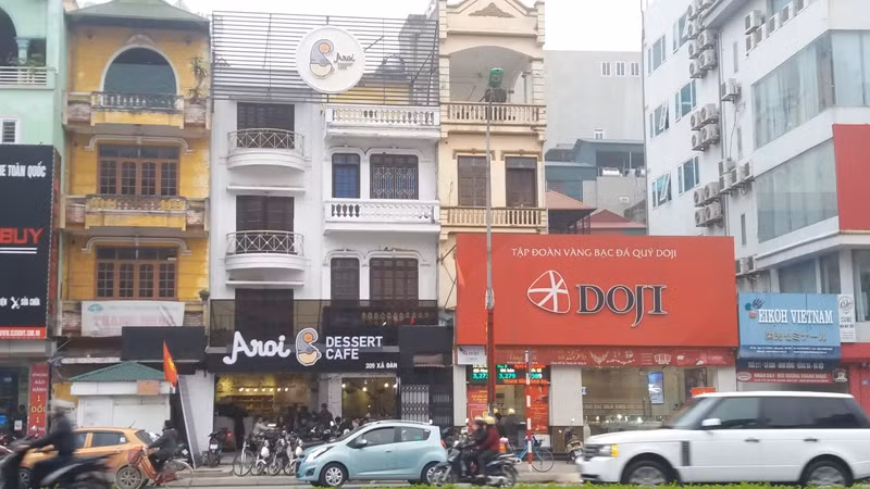 Người bị hại vẫn tiếp tục làm đơn tố cáo trong vụ án hủy hoại tài sản tại số 209 Xã Đàn, quận Đống Đa, thành phố Hà Nội. Ảnh giaoduc.net.vn
