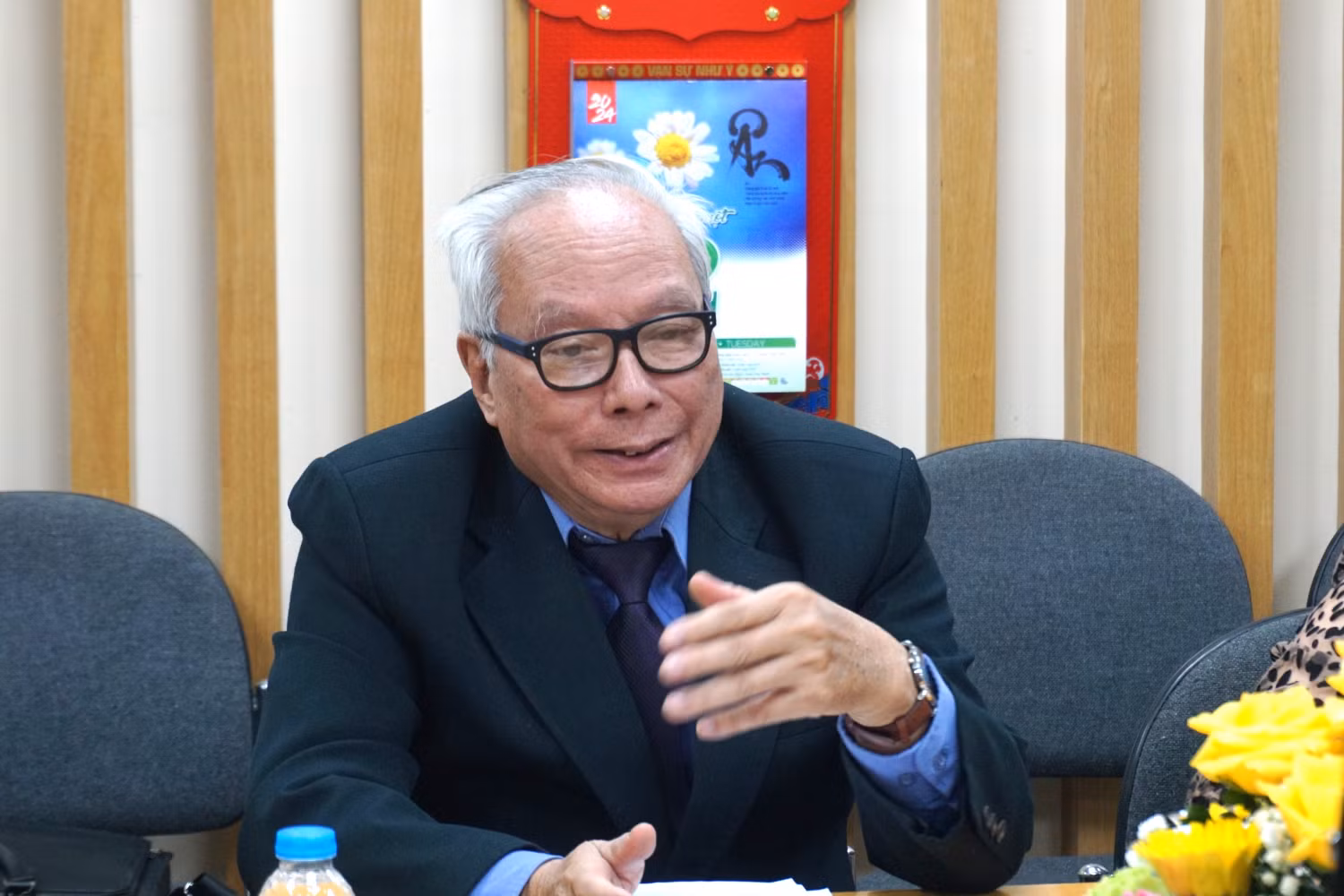 Tiến sĩ Lê Viết Khuyến – Phó Chủ tịch Hiệp hội Các trường đại học, cao đẳng Việt Nam chia sẻ trong buổi làm việc