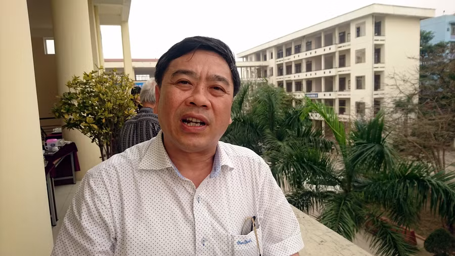 TS. Hoàng Anh Tuấn - Hiệu trưởng Trường Cao đẳng Y tế Thái Nguyên. TS. Hoàng Anh Tuấn - Hiệu trưởng Trường Cao đẳng Y tế Thái Nguyên.