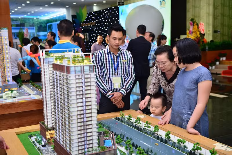 Khách hàng đặt mua các sản phẩm tại Dragon City Festival sẽ được hưởng những chính sách ưu đãi vô cùng hấp dẫn với tổng giá trị giải thưởng và chính sách ưu đãi khách hàng lên tới 10 tỷ đồng.