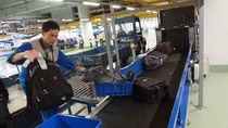 Kinh tế Việt Nam tăng trưởng mạnh nhất trong 8 năm qua ảnh 2