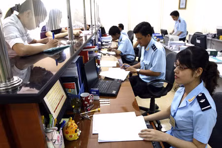 TS Nguyễn Minh Phong: “Thủ tướng rất quyết liệt, tạo áp lực lên các Bộ trưởng" ảnh 2