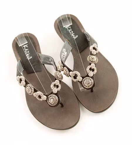 Xem thêm: Giày oxford/Sandal đế xuồng/Giày ánh bạc