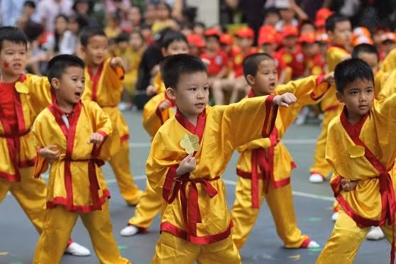 Học sinh sẽ được tham gia nhiều hoạt động phong phú trong chương trình giáo dục toàn diện tại Trường Mầm non Vinschool Premium Nguyễn Chí Thanh.