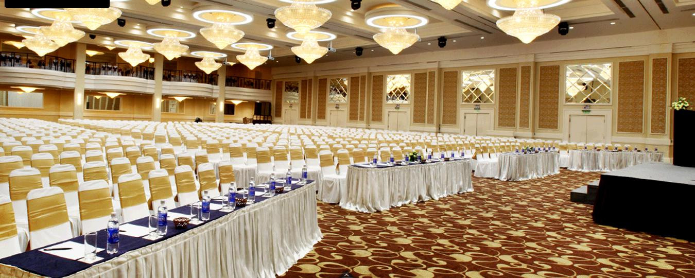 Giá bàn tiệc cưới ở đây có mức thấp nhất là 6,6 triệu đồng trở lên. Nhiều cặp đôi thường chọn mức giá trung bình từ 7 – 8 triệu đồng/bàn từ 10 – 16 khách. >Mục sở thị khách sạn 5 sao cưới Tăng Thanh Hà ở Philippines >Mức giá rẻ bất ngờ nơi thuê đám cưới Tăng Thanh Hà tại Philippines