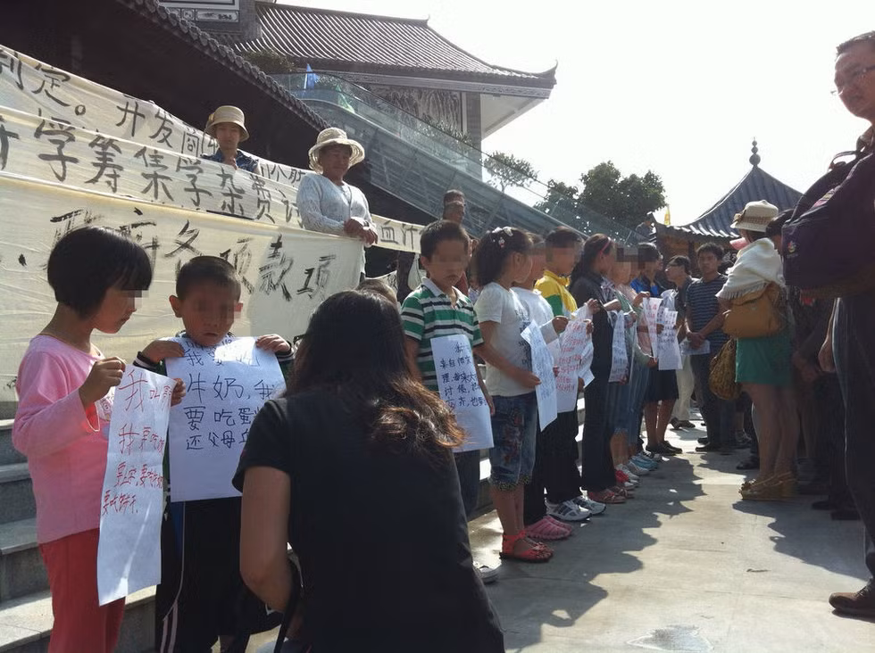 Những người nông dân bị dồn tới đường cùng khi gặp phải các chủ đầu tư, chủ doanh nghiệp ăn cắp tiền lương của họ