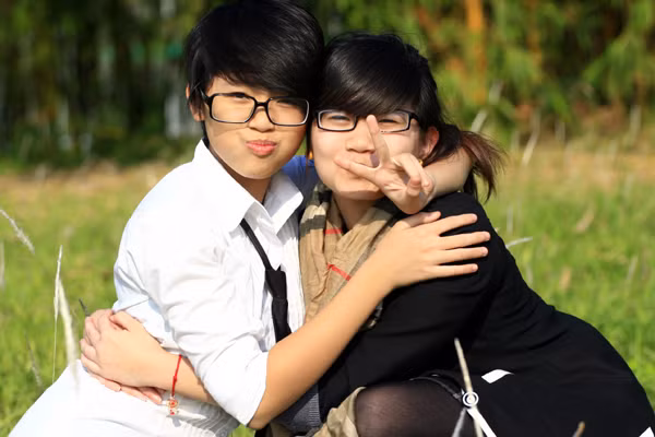 Nào cùng tạo dáng