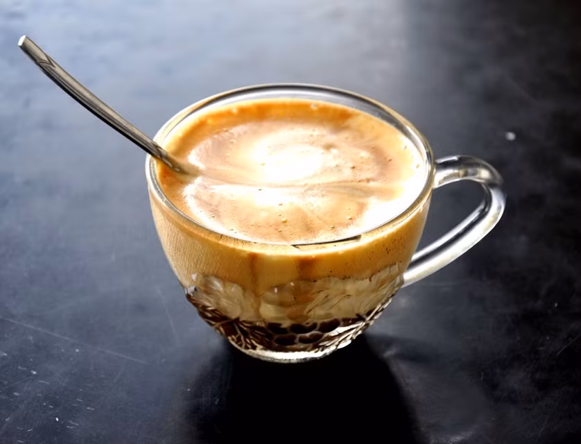 Cafe trứng ở Hà Nội được minh họa trên Thời báo phố Wall