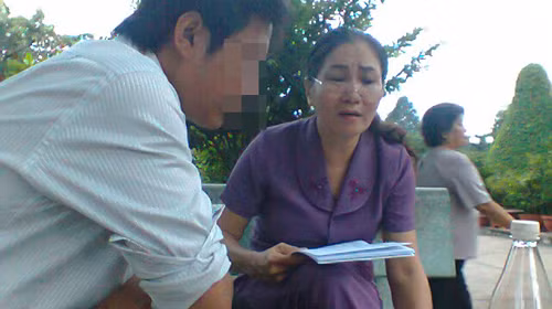 Một phóng viên được thuyết phục tham gia vào hội tận thế