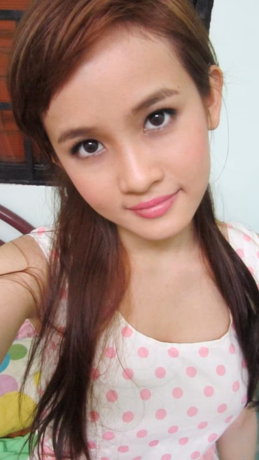 >>Những hotgirl xinh đẹp làm điên đảo cư dân mạng >>Vẻ đẹp mặn mà của hotgirl Midu >>Những gương mặt cực hot tại Miss Việt Đức >>Những nữ sinh tỏa sáng tại Hoa hậu Phụ nữ Việt Nam qua ảnh >>So độ siêu kute của những nữ sinh đình đám nhất Thủ đô >>Phát sốt vì 4 nữ giáo viên xinh đẹp >>Hoa khôi ĐH Thương Mại 2012 duyên dáng áo dài >>Những hotgirl xinh đẹp làm điên đảo cư dân mạng Những nữ sinh đẹp mê hồn giữa đầm sen