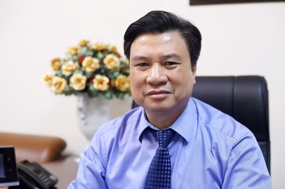 "Để làm được tốt bài thi, tôi khuyên các em cần có sự chuẩn bị kỹ lưỡng về tâm lý, sức khỏe và kiến thức", Thứ trưởng Nguyễn Hữu Độ nhắn gửi. (Ảnh: moet.gov.vn) "Để làm được tốt bài thi, tôi khuyên các em cần có sự chuẩn bị kỹ lưỡng về tâm lý, sức khỏe và kiến thức", Thứ trưởng Nguyễn Hữu Độ nhắn gửi. (Ảnh: moet.gov.vn)