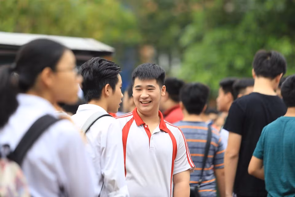 Ngày 6/6, Trường trung học phổ thông Chuyên Sư phạm Hà Nội công bố điểm trúng tuyển vào lớp 10 năm học 2019-2020. (Ảnh minh họa: Linh Hương)