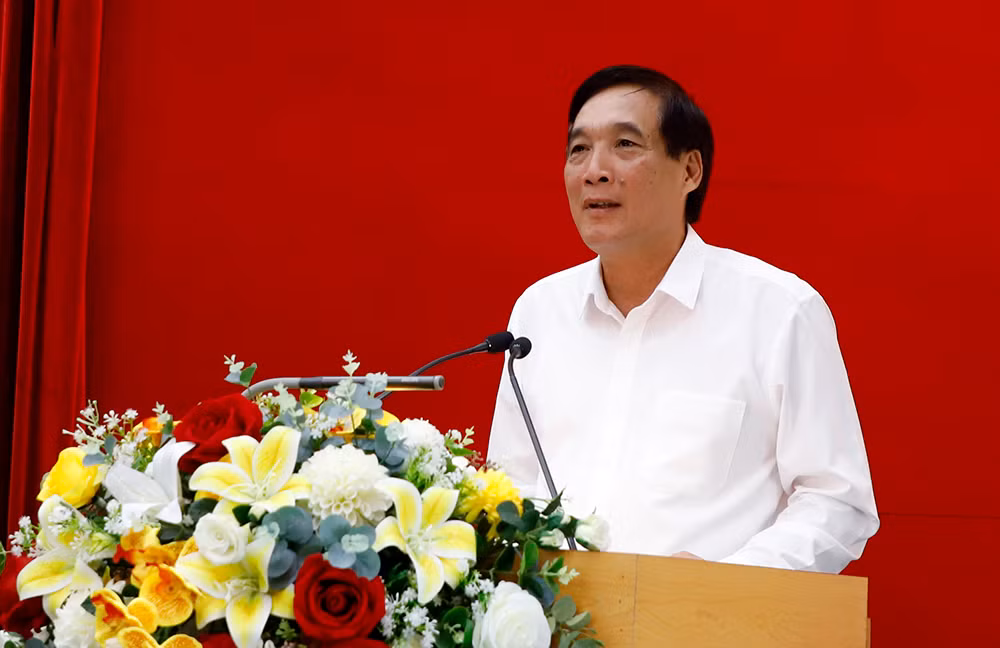 Bí thư Tỉnh uỷ tỉnh Phú Thọ Bùi Minh Châu. (Ảnh: Đài Truyền hình Phú Thọ) Bí thư Tỉnh uỷ tỉnh Phú Thọ Bùi Minh Châu. (Ảnh: Đài Truyền hình Phú Thọ)