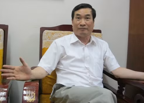 GS, TS. Đào Trọng Thi: "Một xã hội có tệ nạn thì không có gì ngạc nhiên nhưng những con người của công chúng rơi vào tệ nạn như vậy thì thật xót xa".