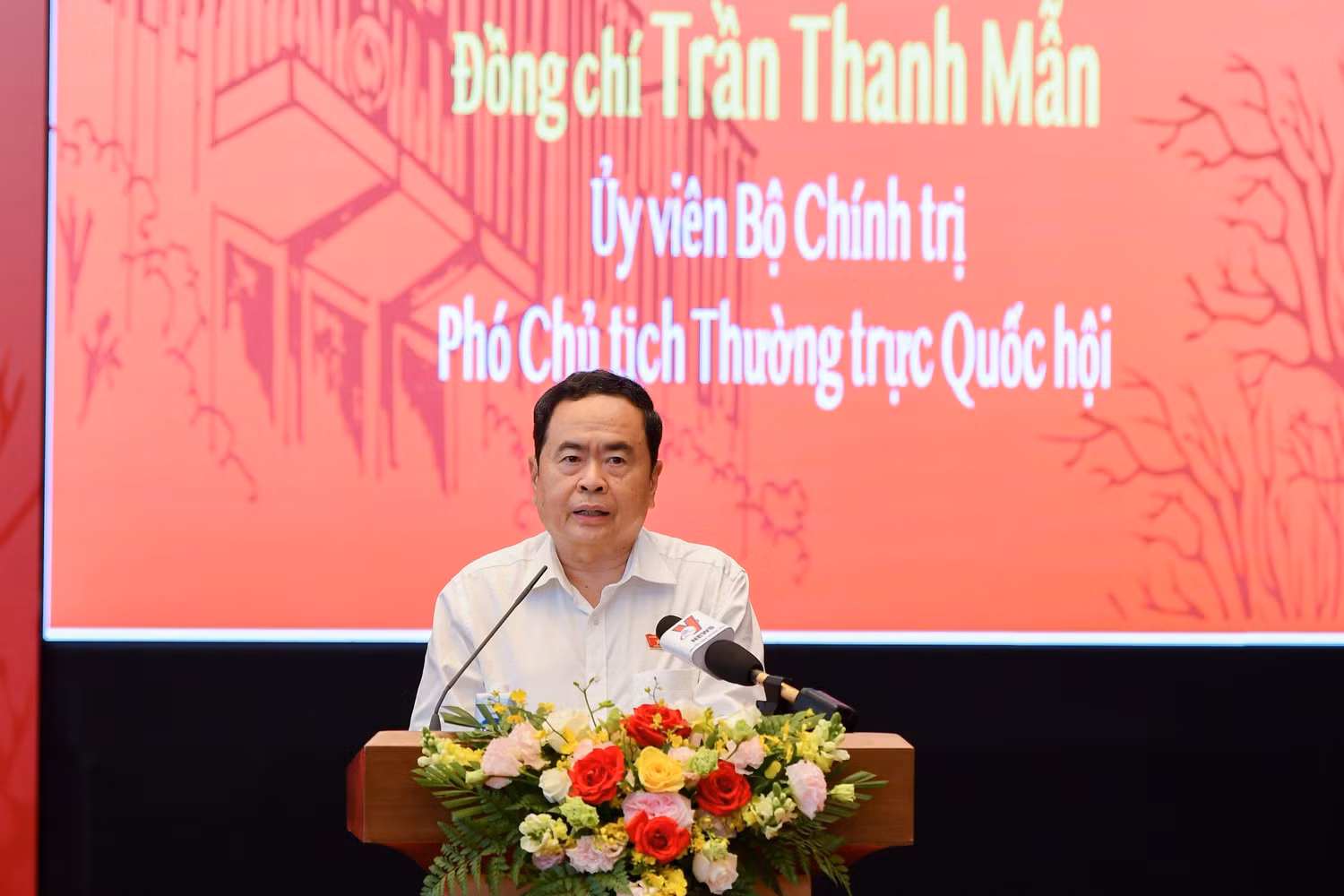 Ông Trần Thanh Mẫn - Ủy viên Bộ Chính Trị, Phó Chủ tịch Thường trực Quốc hội phát biểu chỉ đạo Hội thảo.