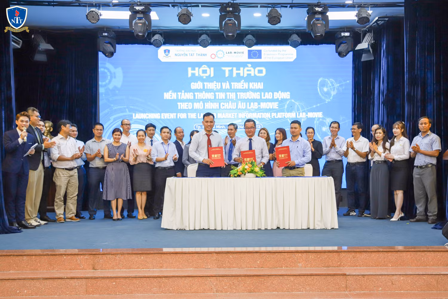 Lễ bàn giao dự án Lab-Movie.