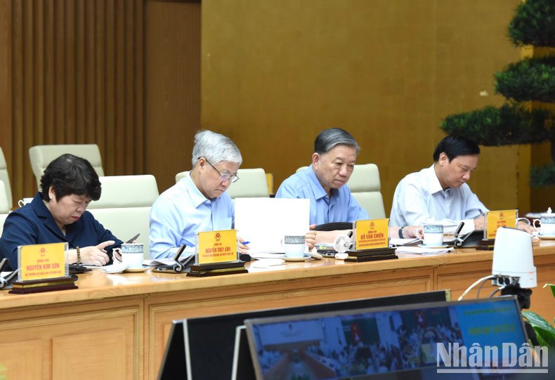 Các đồng chí lãnh đạo tham dự Phiên họp.