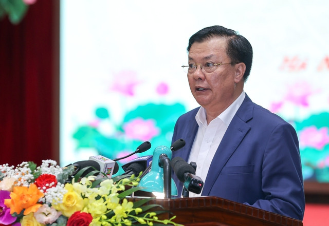 Bí thư Thành ủy Hà Nội Đinh Tiến Dũng phát biểu ý kiến tại cuộc làm việc - Ảnh: VGP/Nhật Bắc