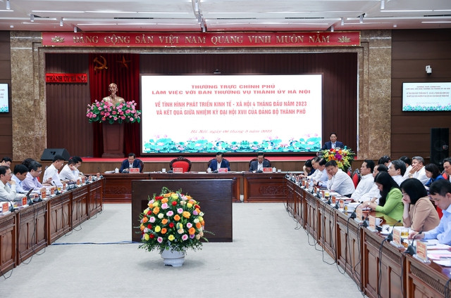 Thủ tướng chỉ đạo các nhiệm vụ, giải pháp trọng tâm phát triển Thủ đô thời gian tới - Ảnh: VGP/Nhật Bắc