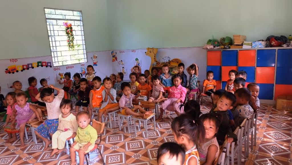 Những đứa trẻ ở Huổi Lụ 1 (Ảnh: LC)