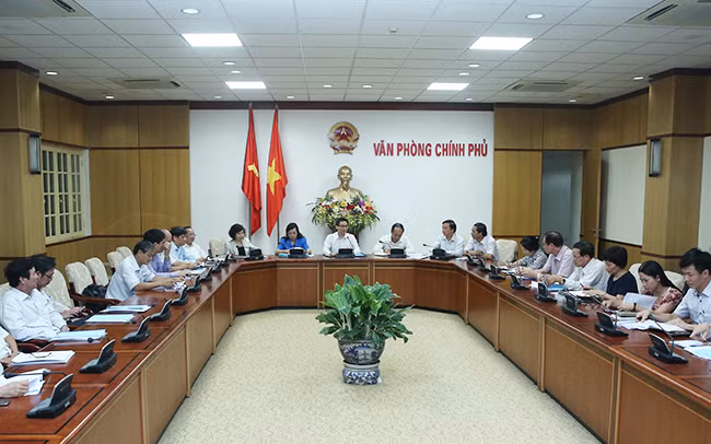 Phó Thủ tướng Vũ Đức Đam tại cuộc họp Ban Chỉ đạo liên ngành Trung ương về vệ sinh an toàn thực phẩm (ảnh Chính phủ)