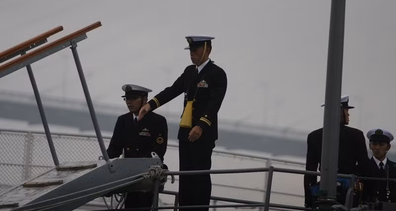 Hình ảnh các chiến hạm Nhật Bản tại quân cảng Vladivostok vào ngày Chủ Nhật (23/9).