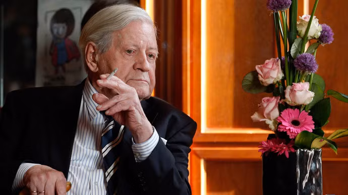 Cựu Thủ tướng Đức Helmut Schmidt