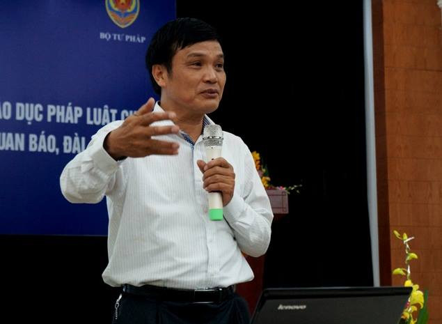 Ông Lê Trọng Vinh – Phó vụ trưởng Vụ Pháp chế - Bộ Nội vụ (ảnh: XUÂN QUANG)